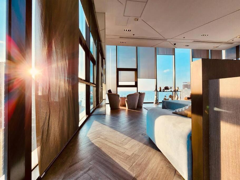Great Location With Infinity Pool -Central Pattayaアパートメント エクステリア 写真